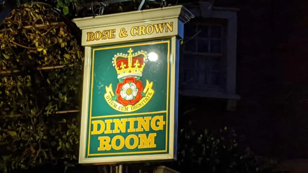 Rose and Crown Pub sign at Epcot