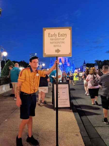 Disney early entry at Magic Kingdom